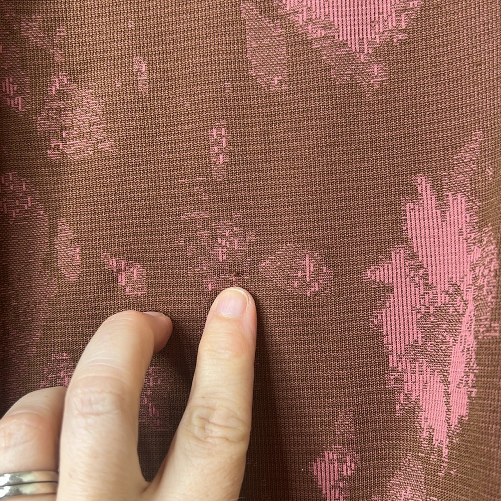 Lululemon Swiftly Tech Shirt 2.0 Shadow Bloom Roasted Brown/Brier Rose Size 16 - Picture 9 of 16